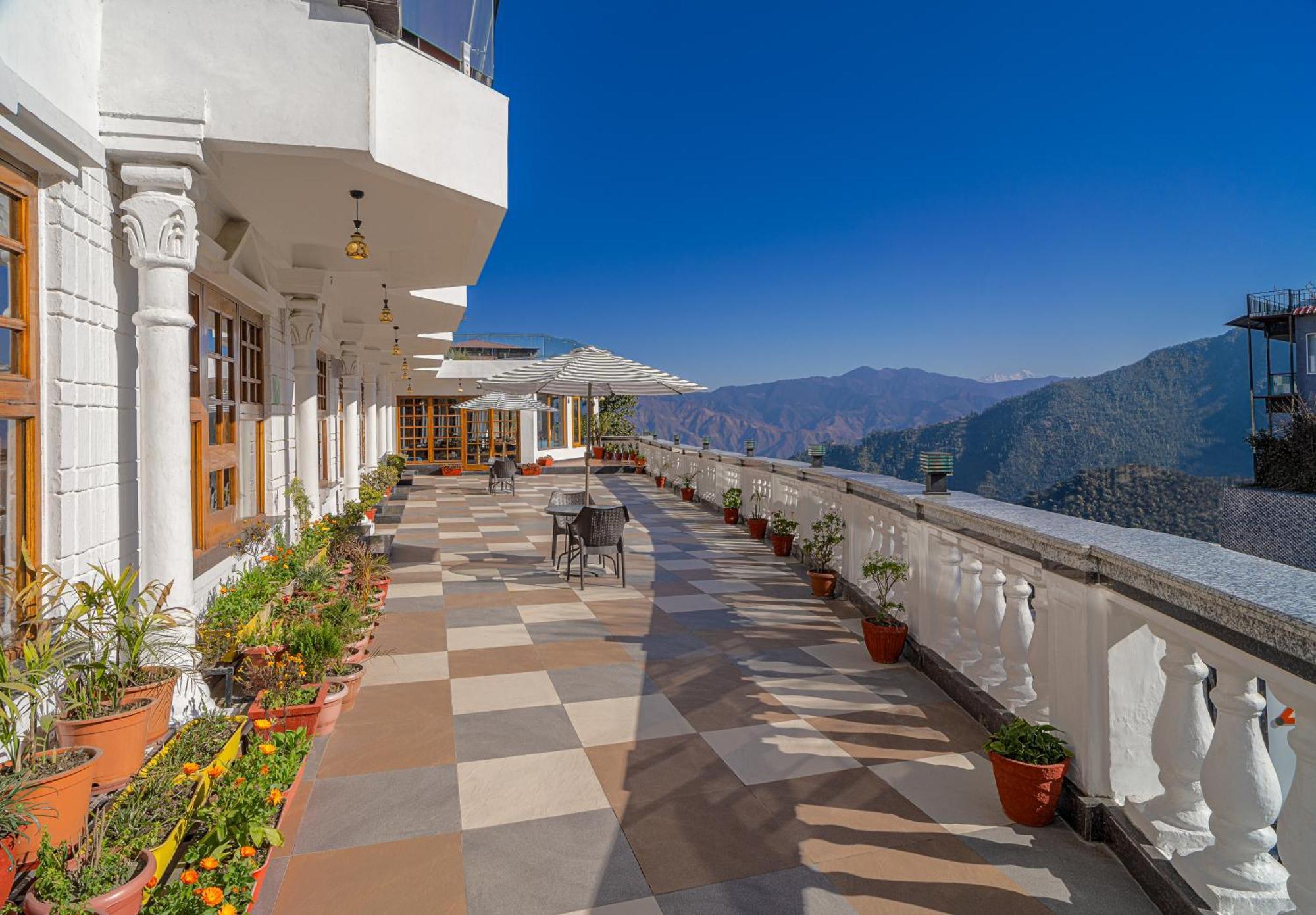 Hotel Zone Connect By The Park Mussoorie Exteriér fotografie